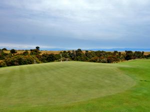 Cape Kidnappers 14th Green Side
